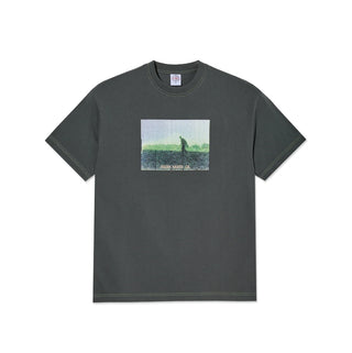 BEACH WALK TEE GRAPHITE/GREEN