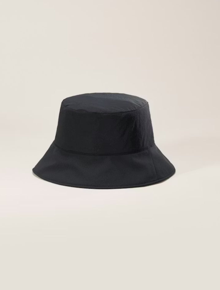 SINSOLO BUCKET HAT BLACK