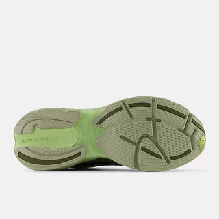 2010 COVERT GREEN