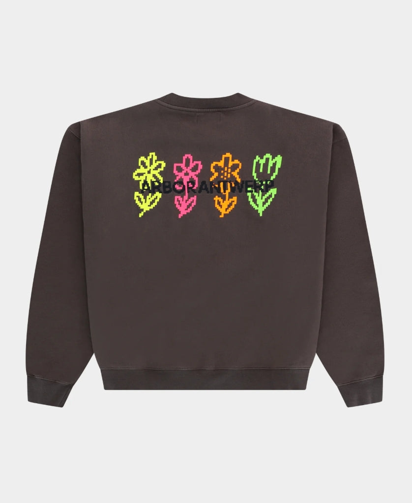 PIXEL FLOWER CREWNECK COFFEE