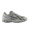 1906R HARBOR GREY/SILVER METALLIC