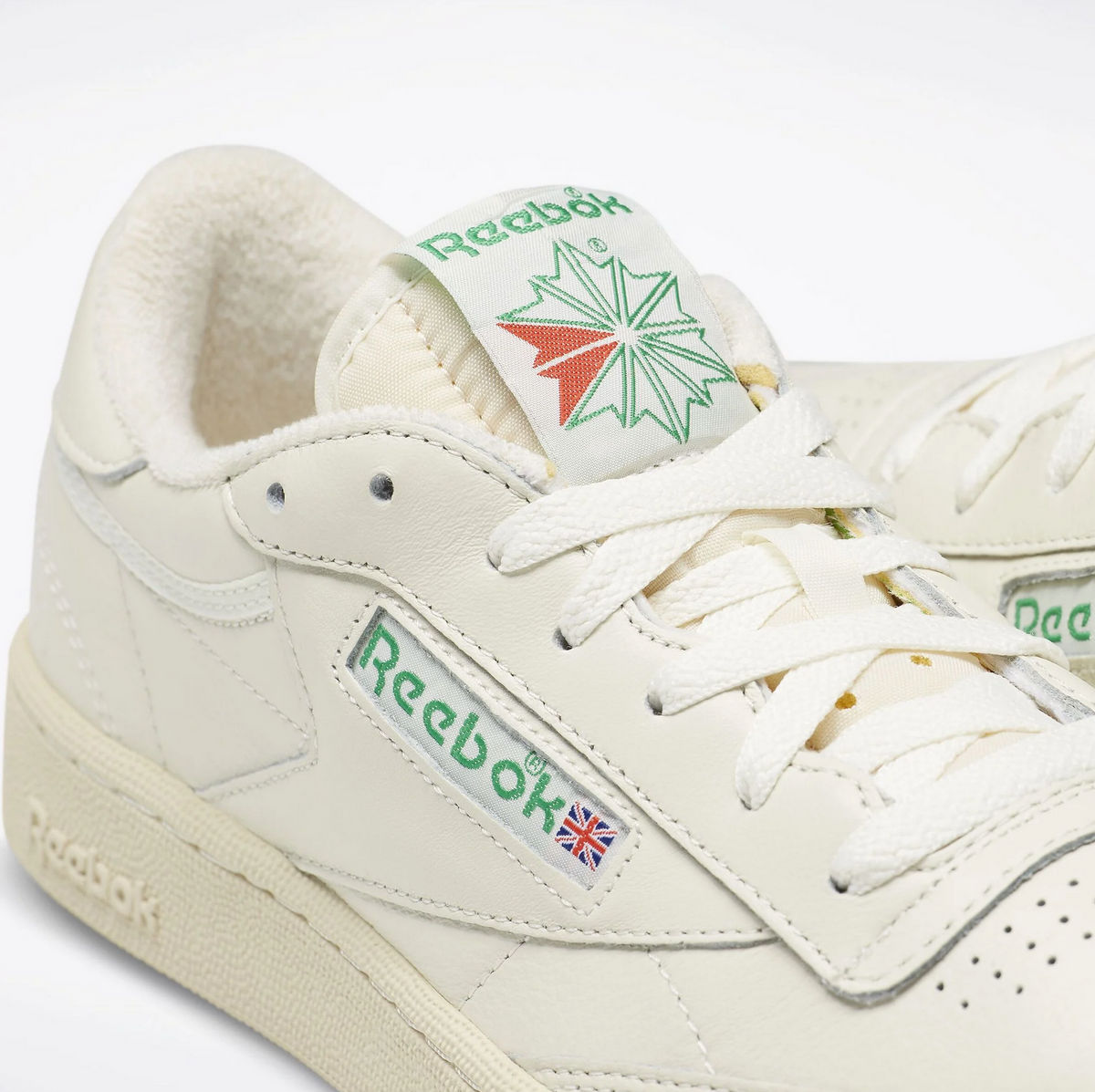 CLUB C 85 PAPERWHITE GREEN
