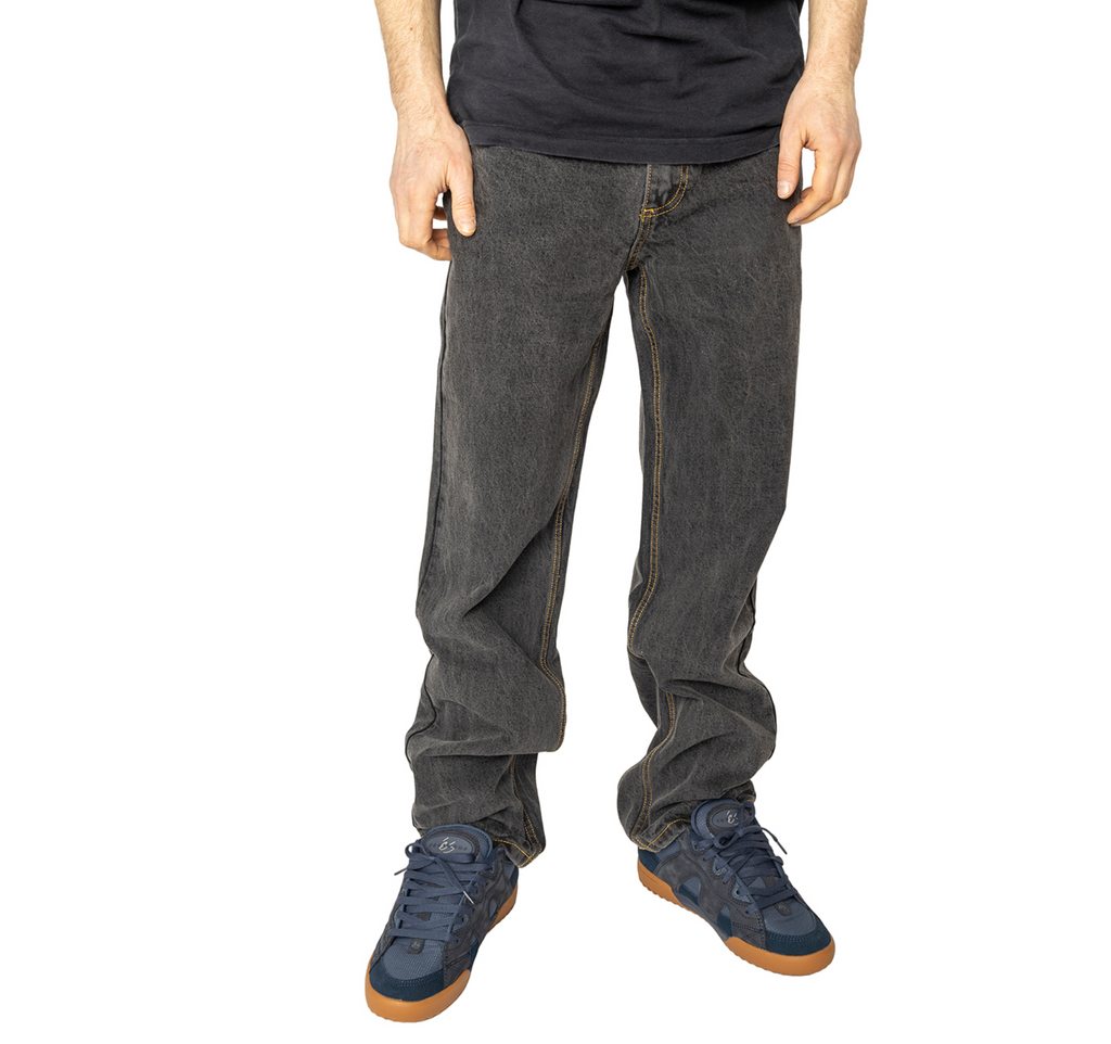 NESSIE BLACK WASHED