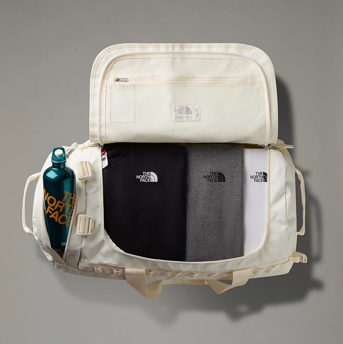 BASE CAMP DUFFEL M WHITE DUNE