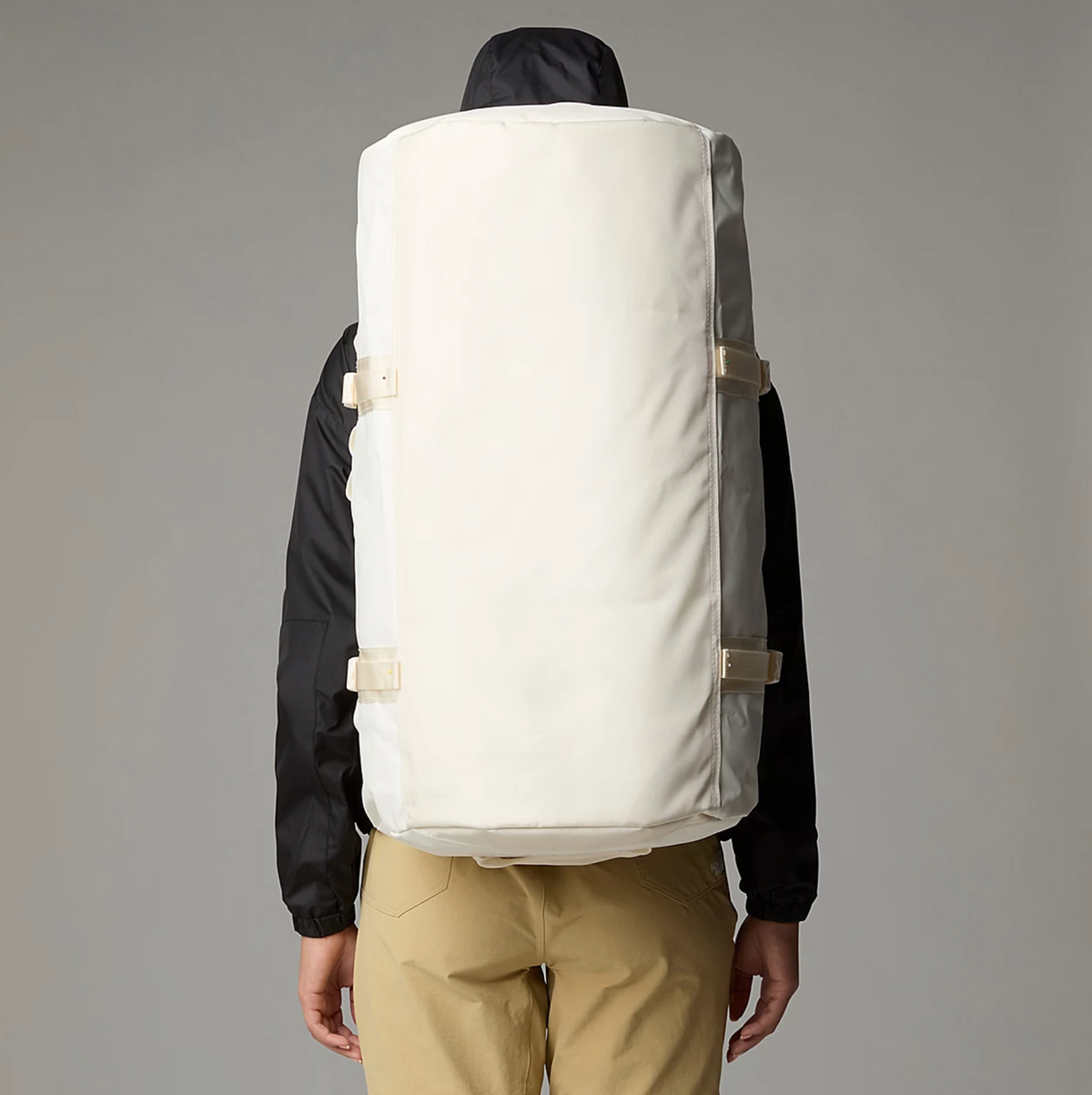 BASE CAMP DUFFEL M WHITE DUNE