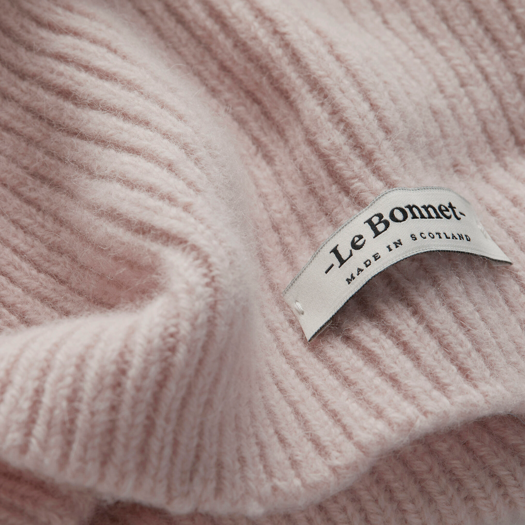 LE BONNET MISTY ROSE