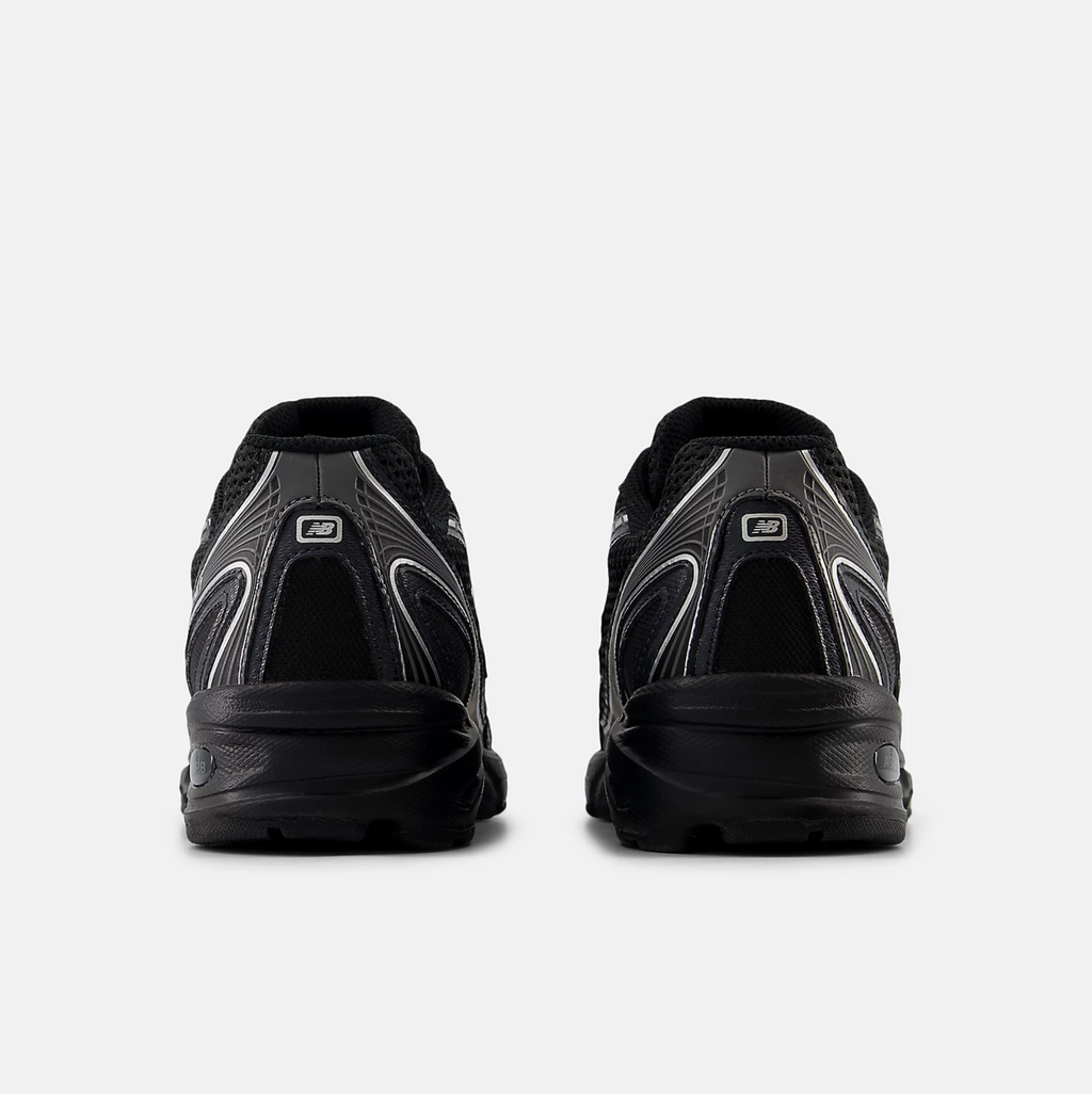 740 BLACK SILVER METALLIC