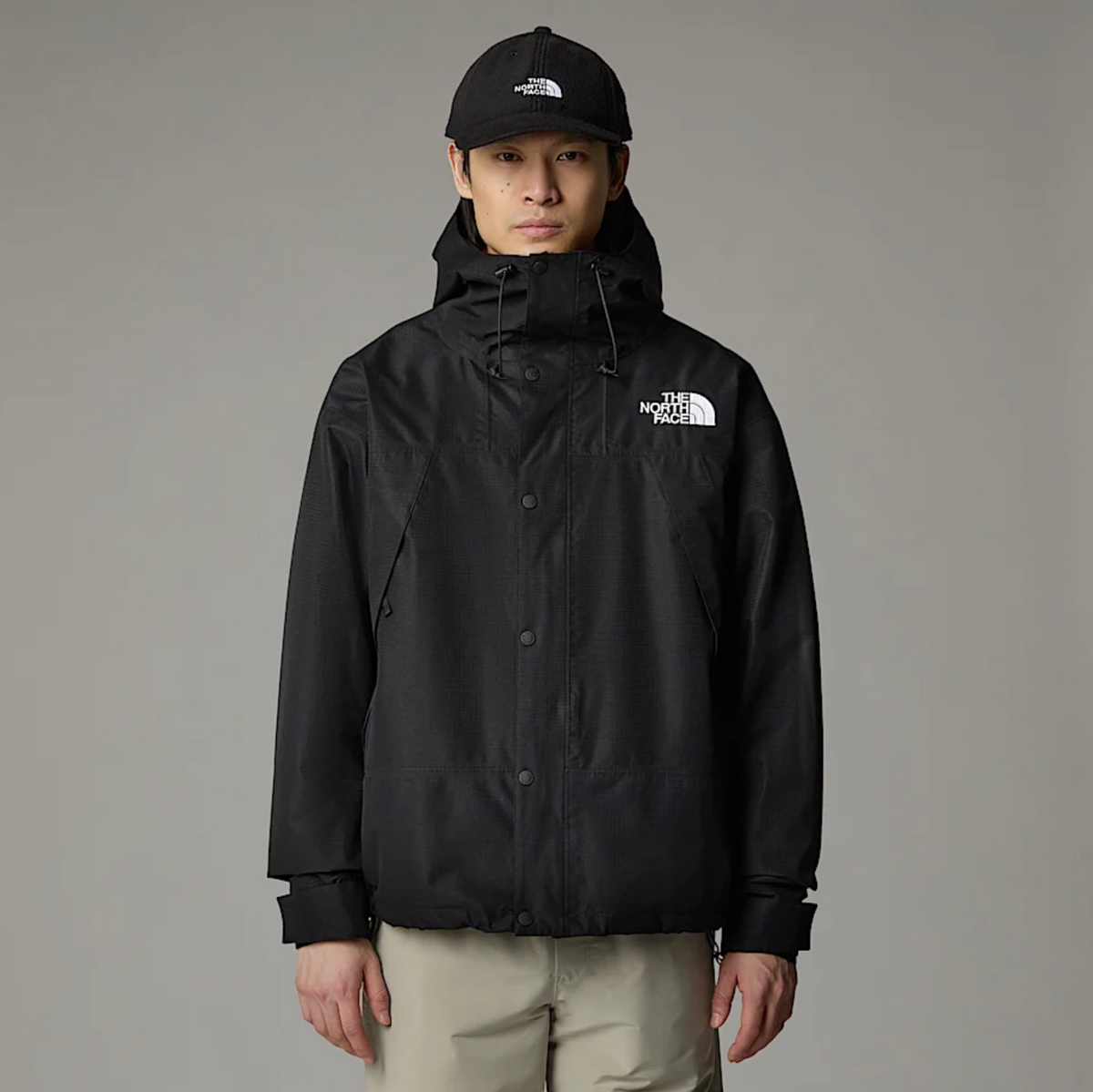 MOUNTAIN MONO SHORT JACKET BLACK
