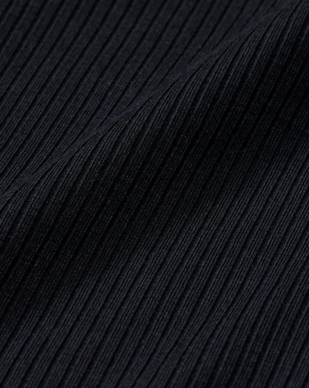 CHILL KNIT TIGHT RIBBED TEE BLACK