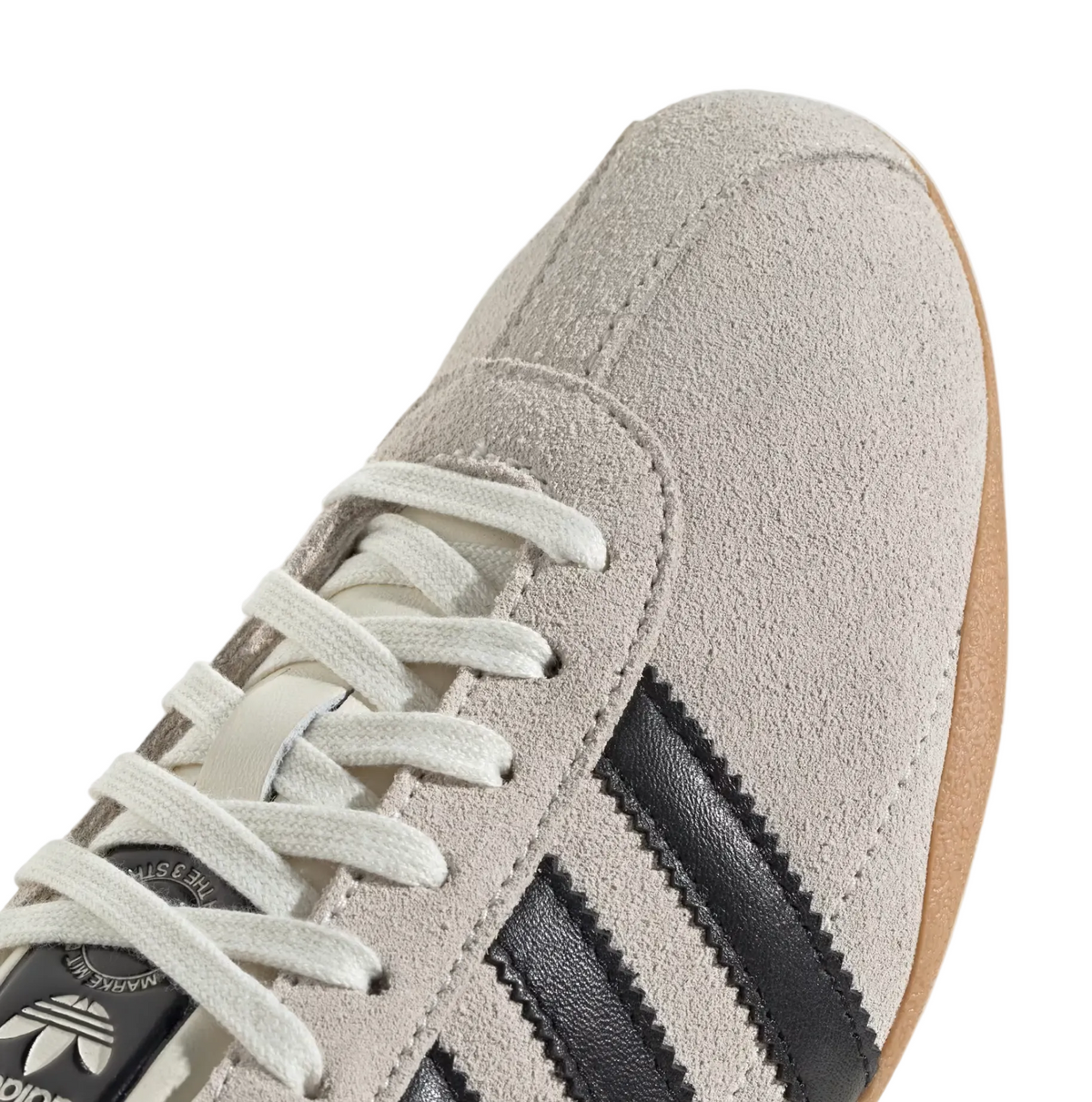 TOKYO OFF WHITE/CORE BLACK
