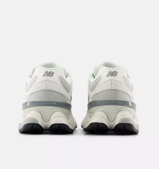 9060 LONE STAR GREY REFLECTION