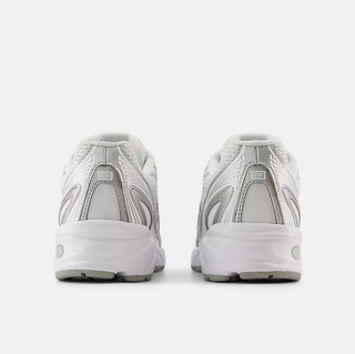 740 WHITE/METALLIC SILVER