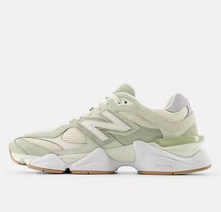 9060 GARTER SNAKE PEARL GREY