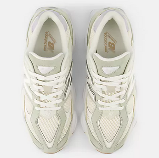 9060 GARTER SNAKE PEARL GREY