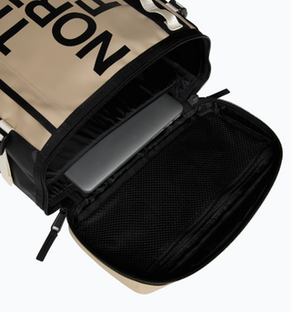 BASE CAMP FUSE BOX BACKPACK FLAX/WHITE DUNE