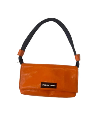 F171 LAURA SHOULDER BAG