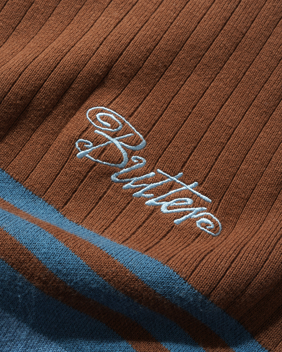 CREST KNIT SWEATER BROWN