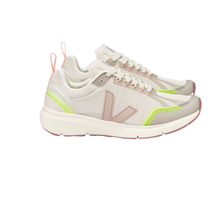 EU 38.5 US 7.5 W Tagged